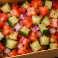 Salade (oignon,concombre,tomate)