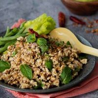 Laab Kaï + riz blanc Thaï au jasmin
