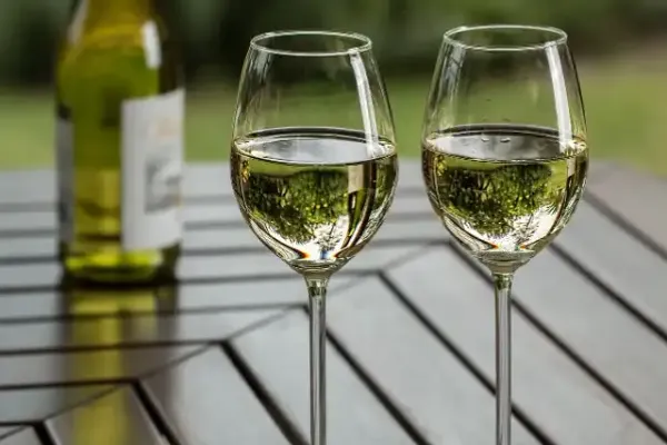 Verres de vin blanc