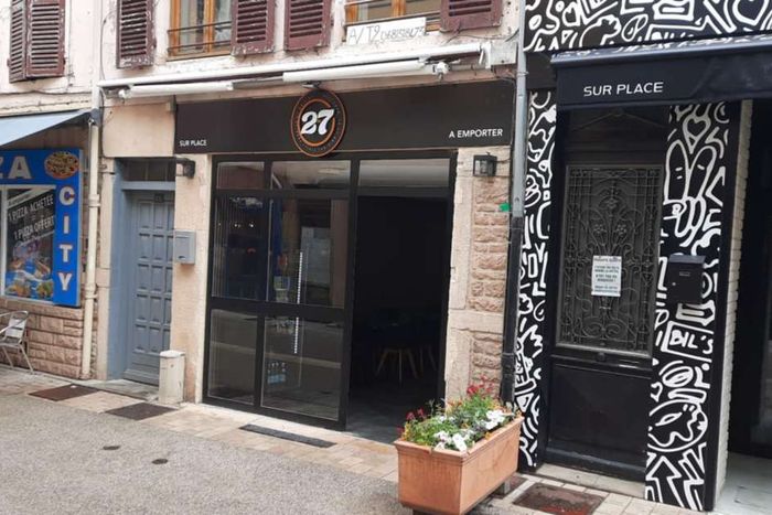 Le 27